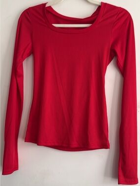 Slim Ribbed Long Sleeve Tee in Red